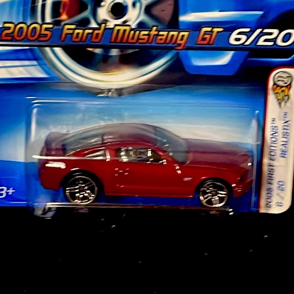 2005 Hot Wheels First Editions 2005 FORD MUSTANG GT #6 of 20 - Picture 2 of 3